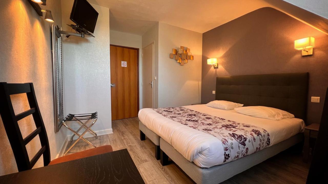 Logis Hotel Restaurant Des Voyageurs Tarnac Екстер'єр фото