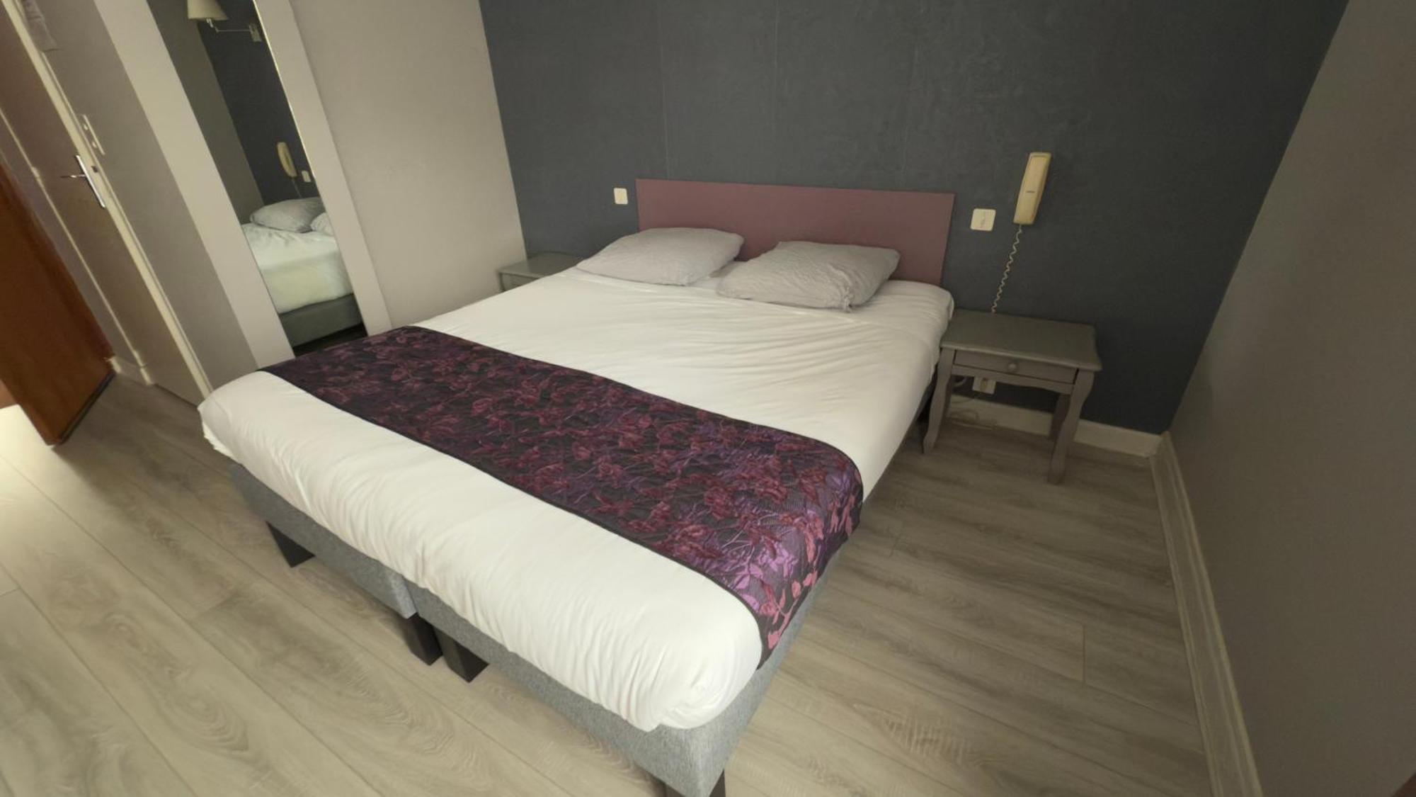 Logis Hotel Restaurant Des Voyageurs Tarnac Екстер'єр фото